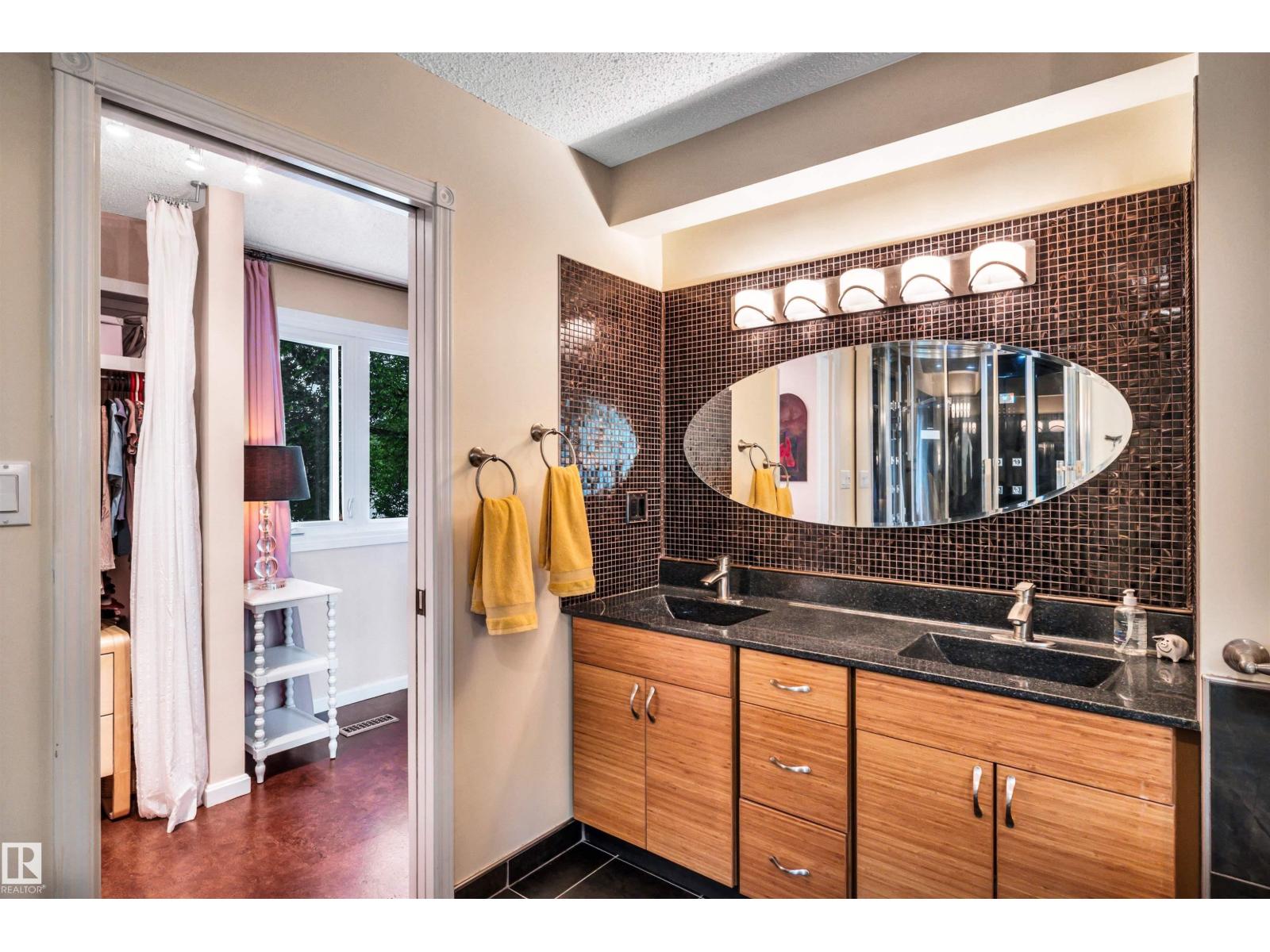 17941 57 AV NW — photo 37