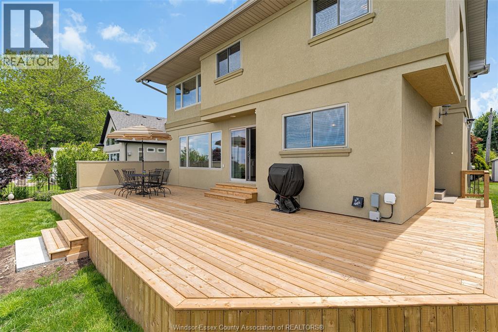 281 LAKEVIEW DRIVE - 11