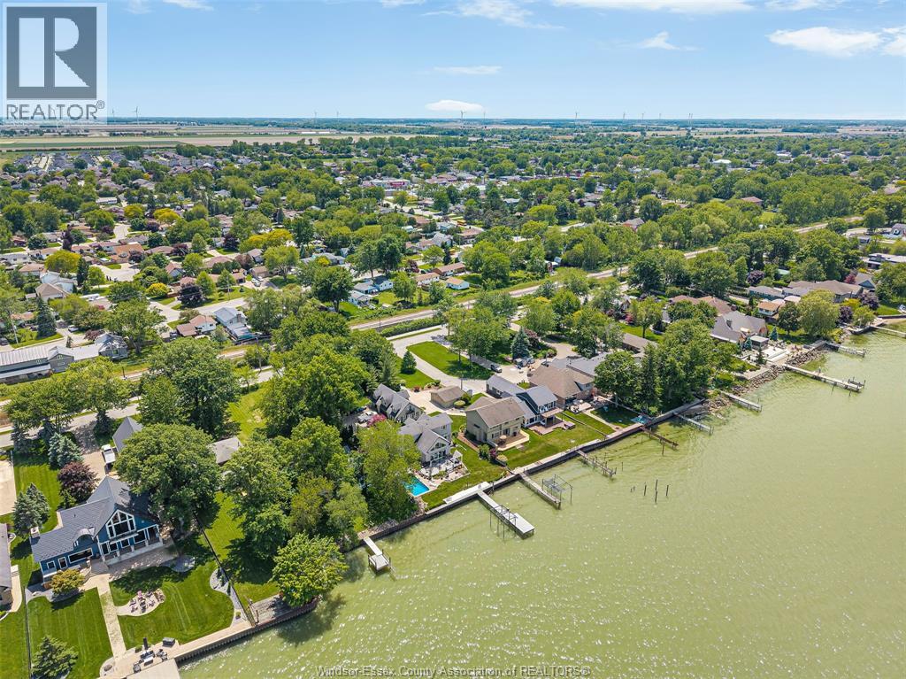 281 LAKEVIEW DRIVE - 47