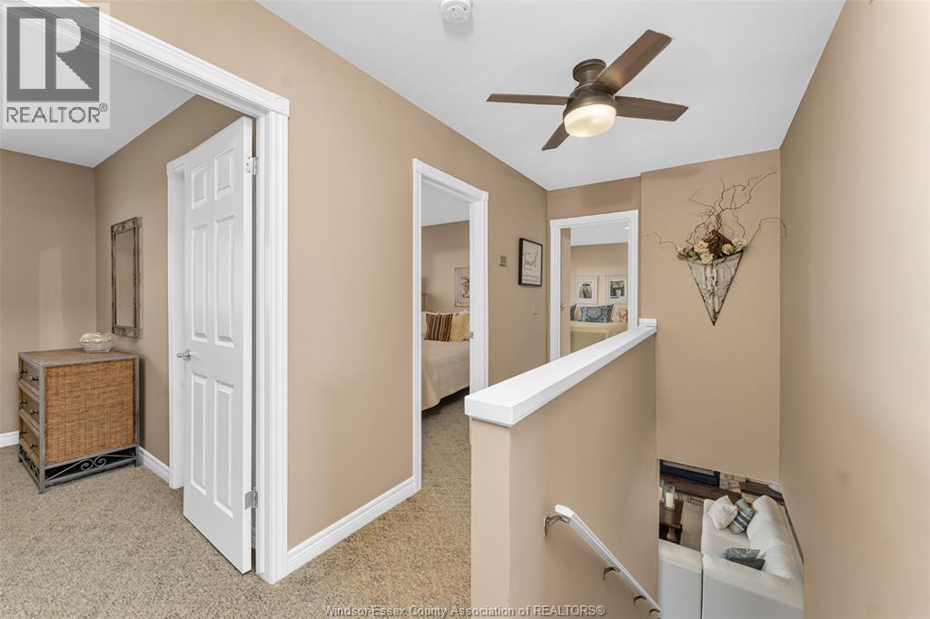281 LAKEVIEW DRIVE - 33