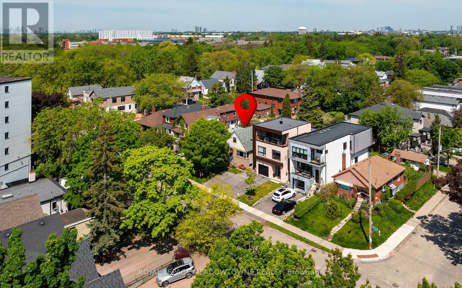 182 LAKESHORE DRIVE - 2
