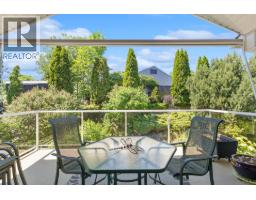 10 2100 Boucherie Road, West Kelowna