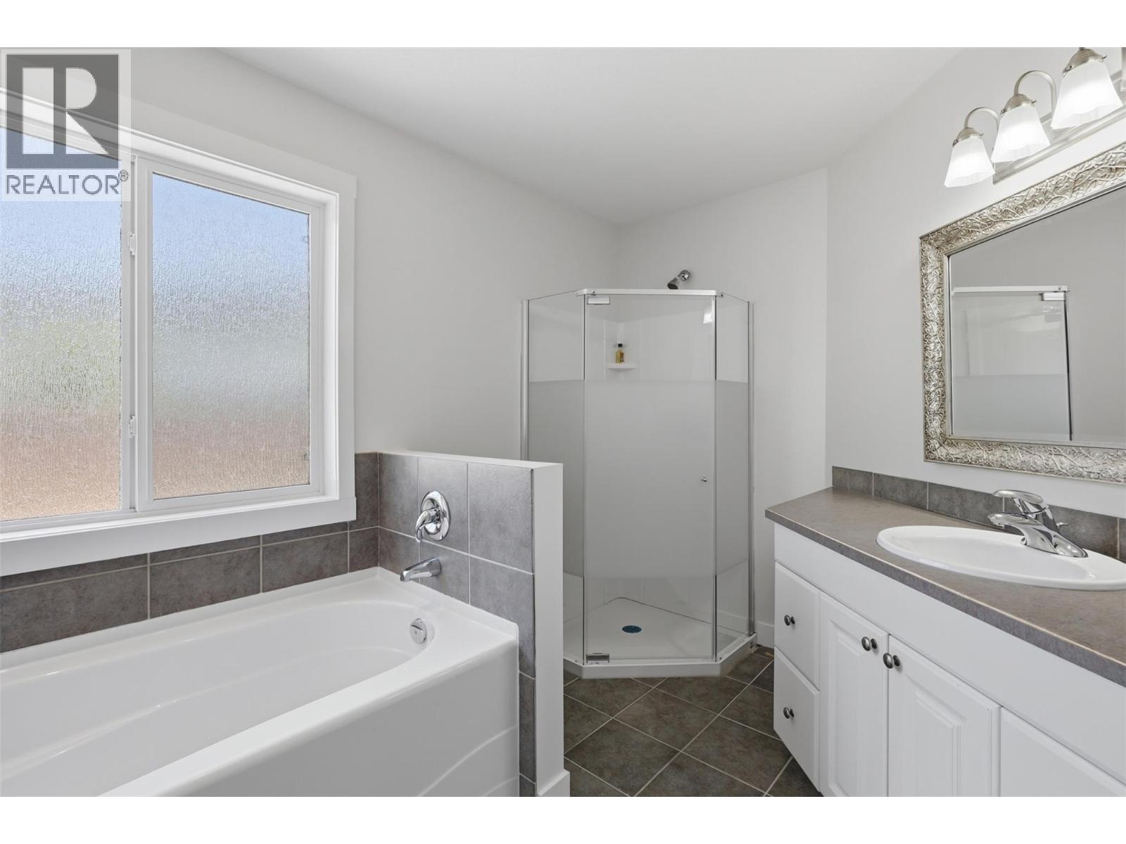 380 COUGAR Road, Kamloops