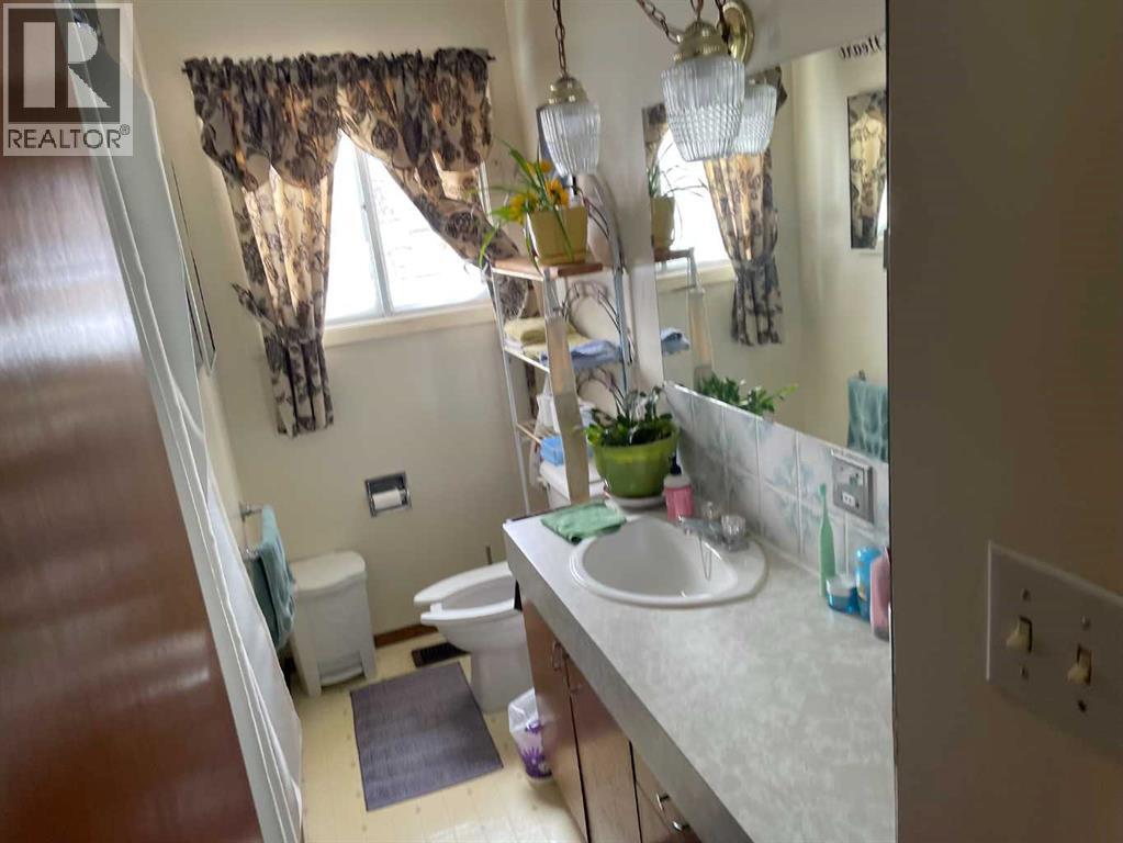 10416 116 Street - 8