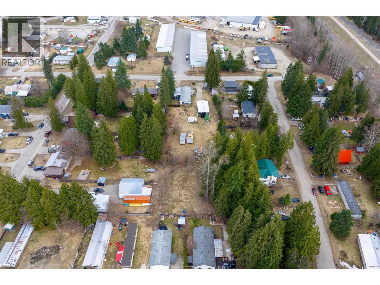 1657 Illinisky Road - 28