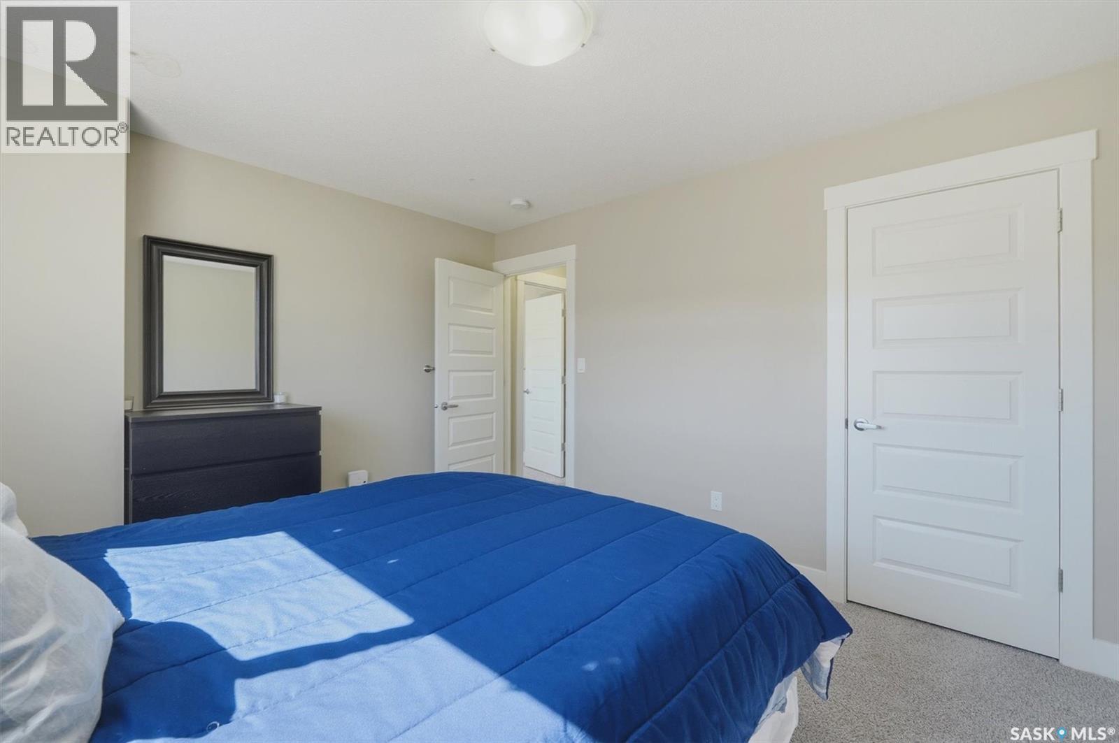 #108 900 St Andrews LANE - 28
