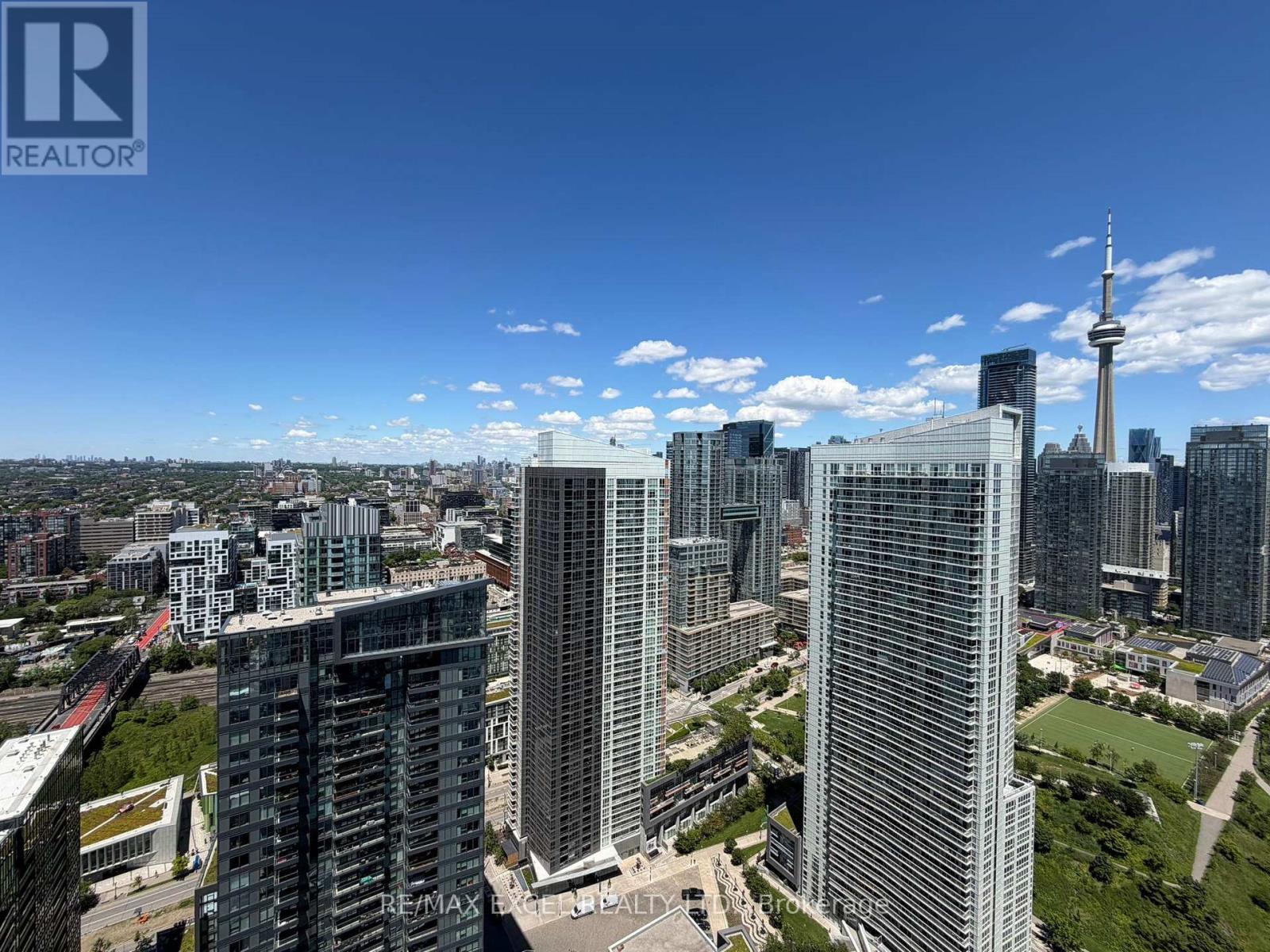 #4606 17 BATHURST STREET - 3