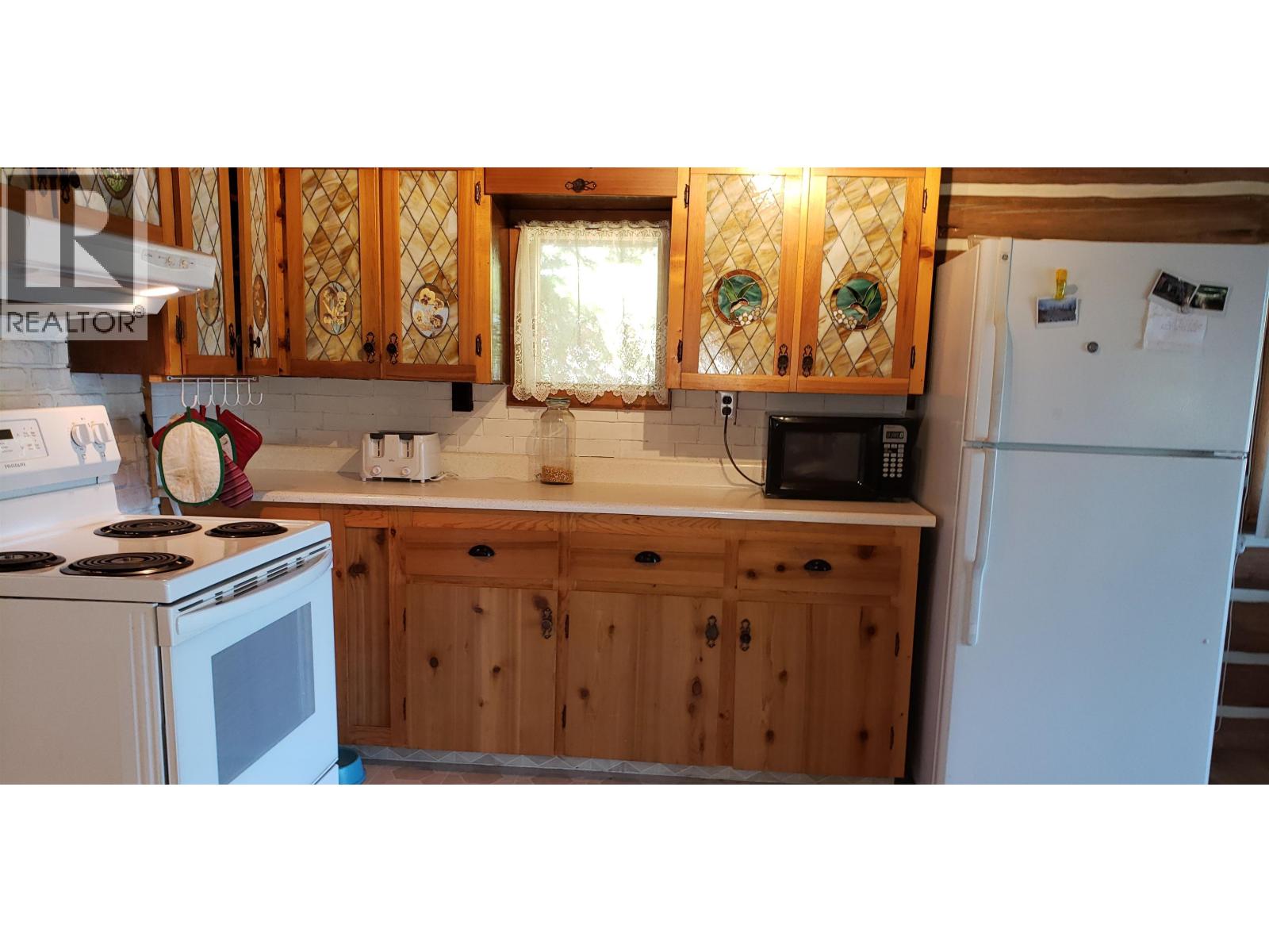5889 MAHOOD LAKE ROAD - 13