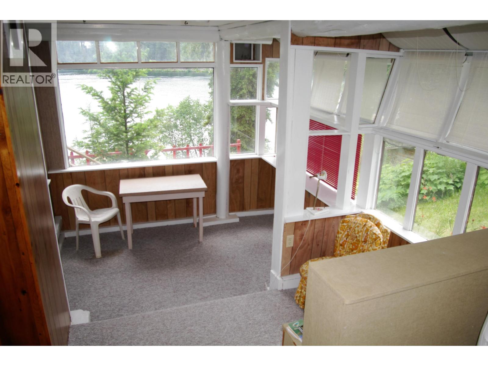 5889 MAHOOD LAKE ROAD - 34