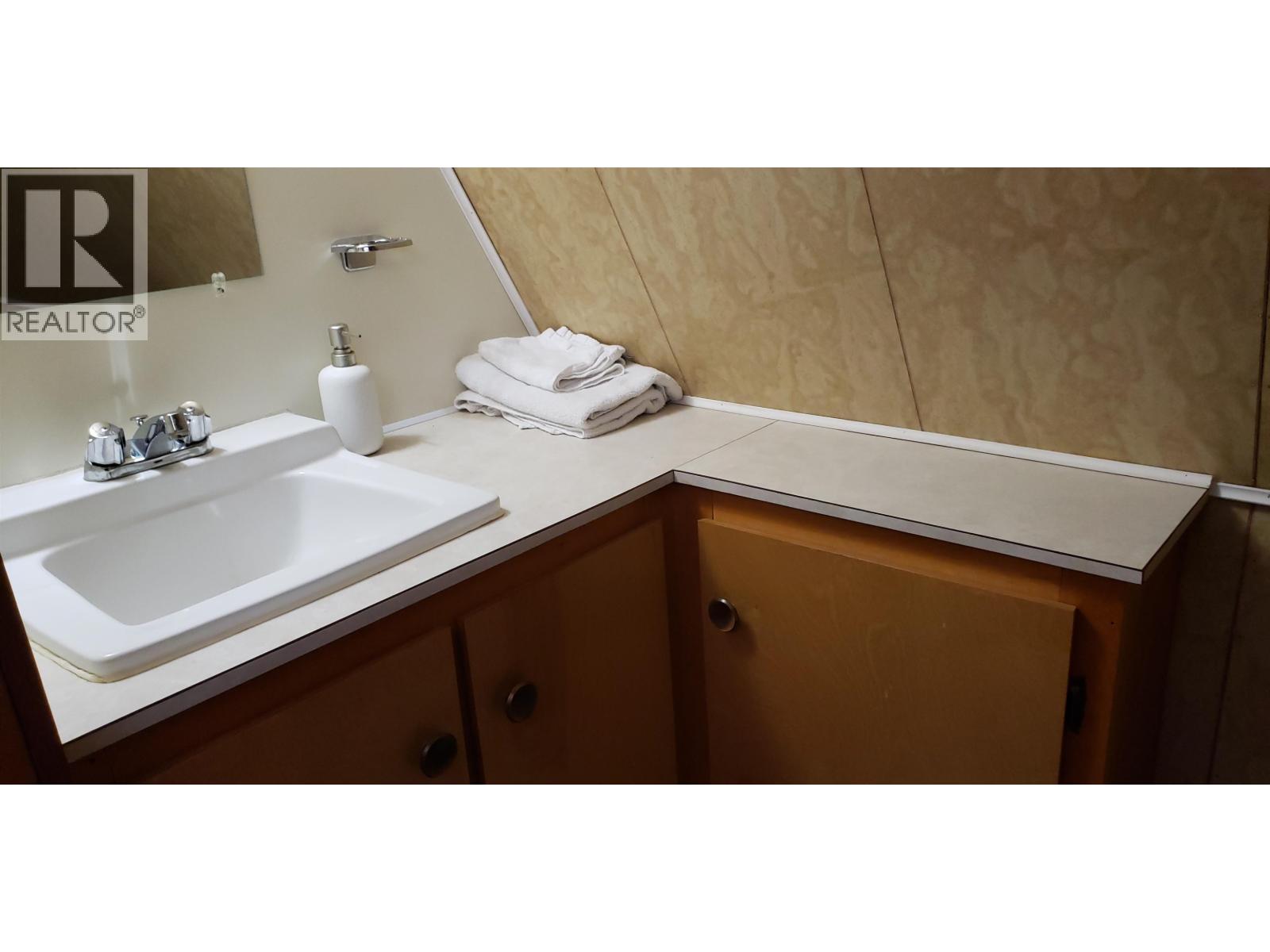 5889 MAHOOD LAKE ROAD - 30