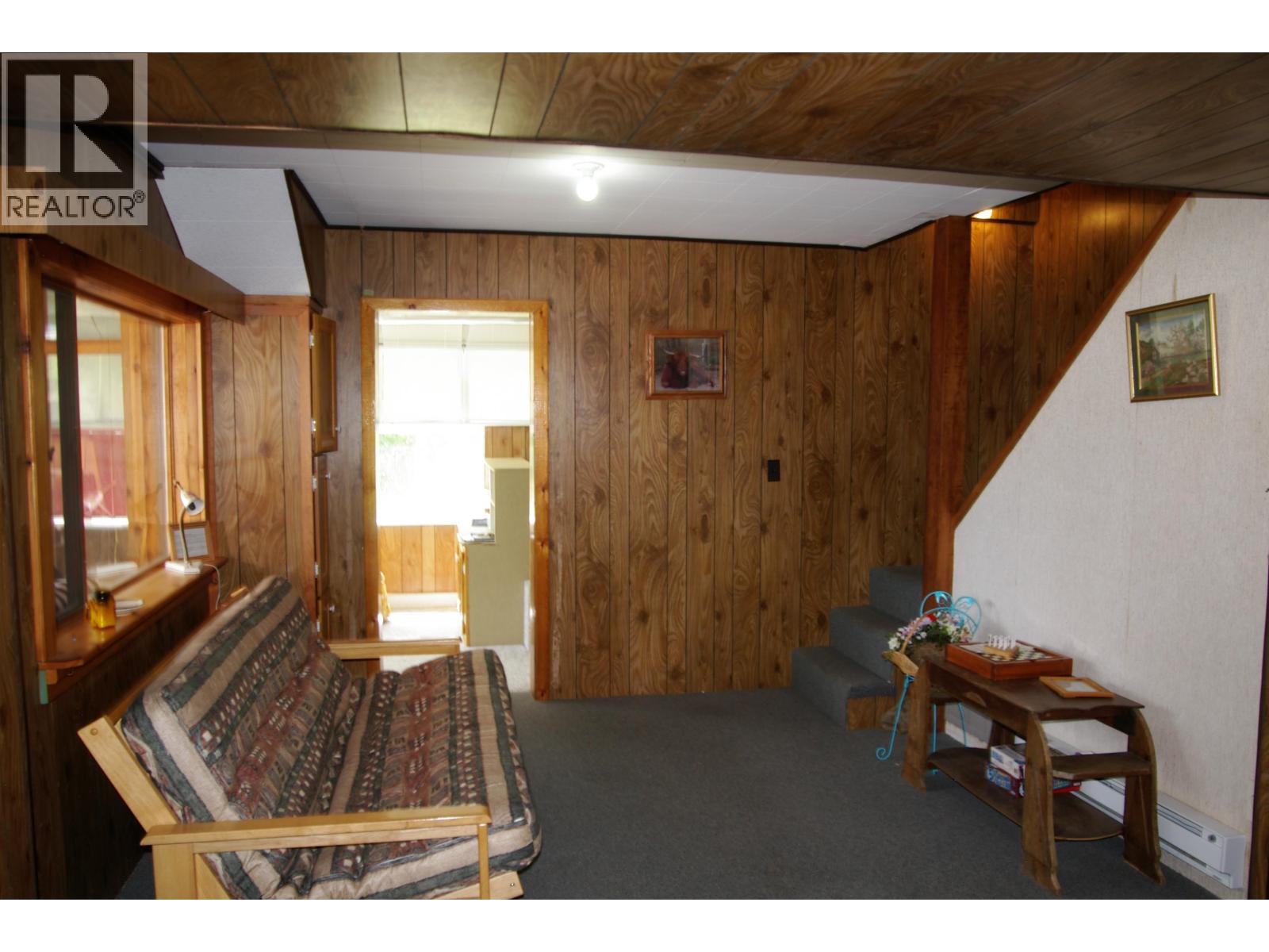 5889 MAHOOD LAKE ROAD - 32
