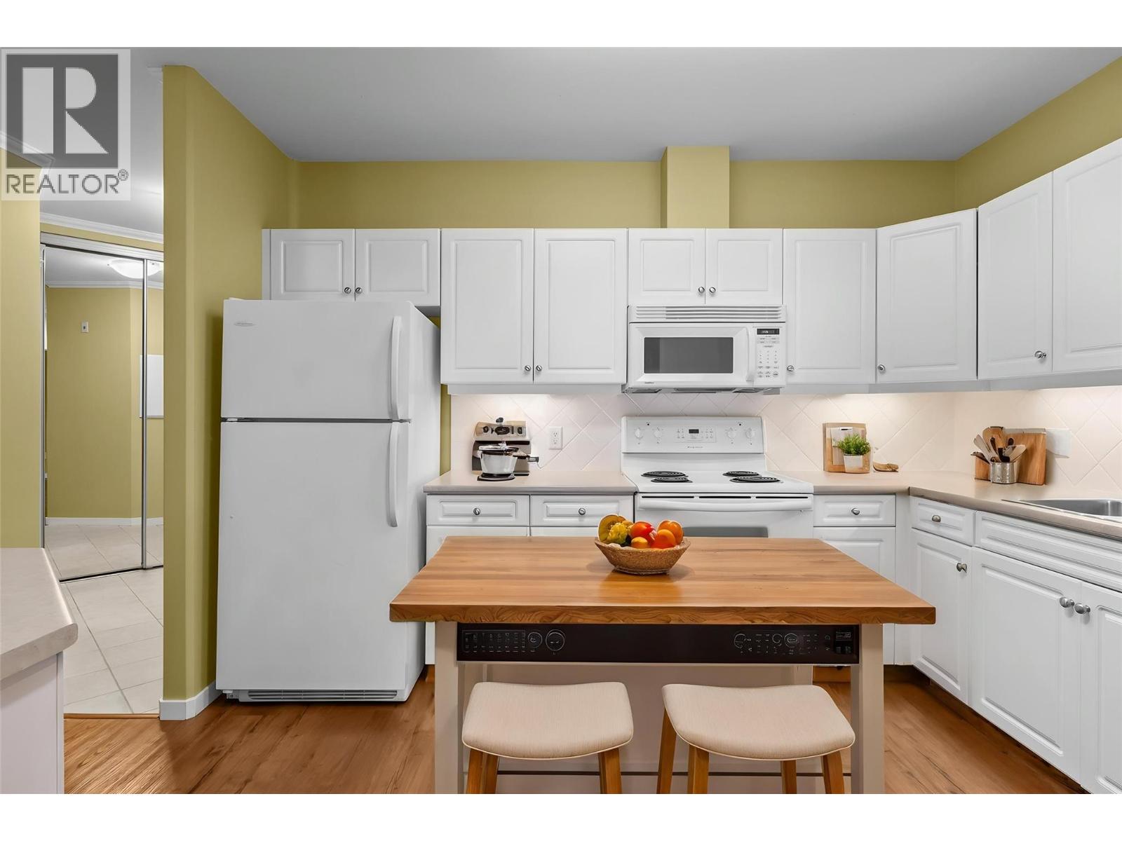 404 303 Whitman Road, Kelowna