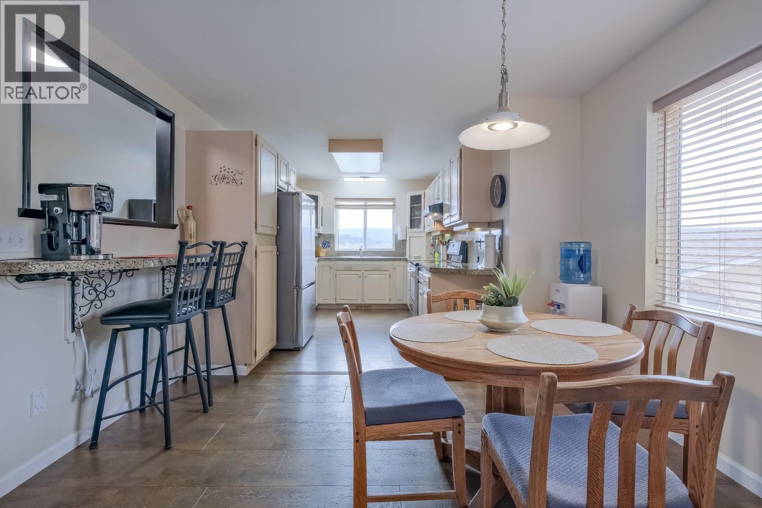 1802 Edgehill Court - 3