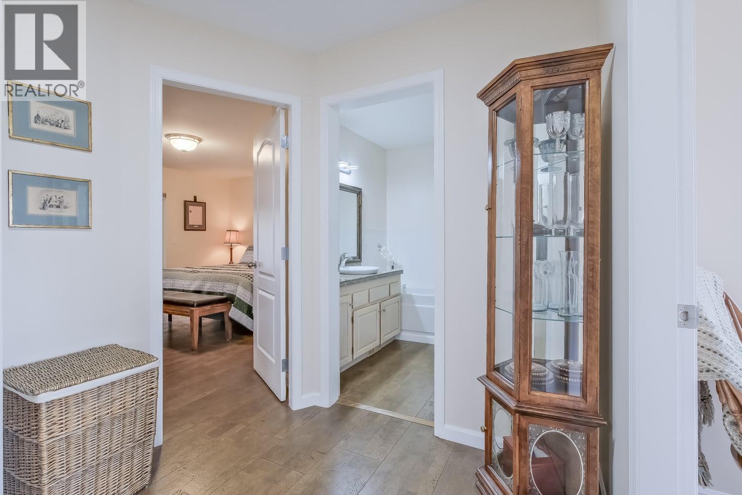 1802 Edgehill Court - 23