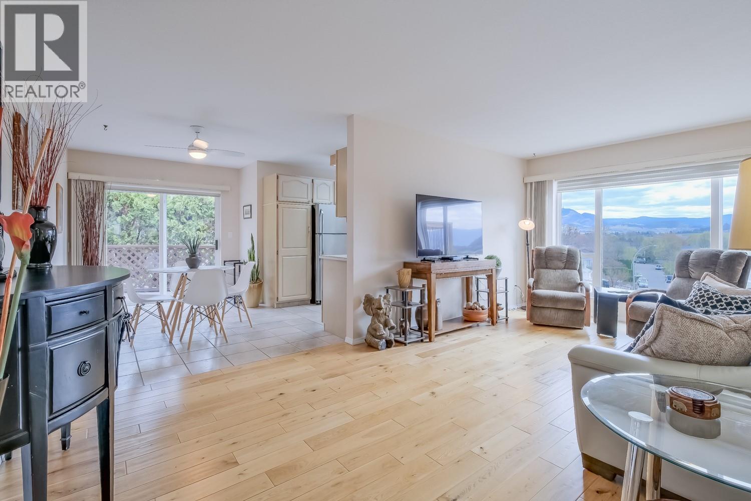 1802 Edgehill Court - 30