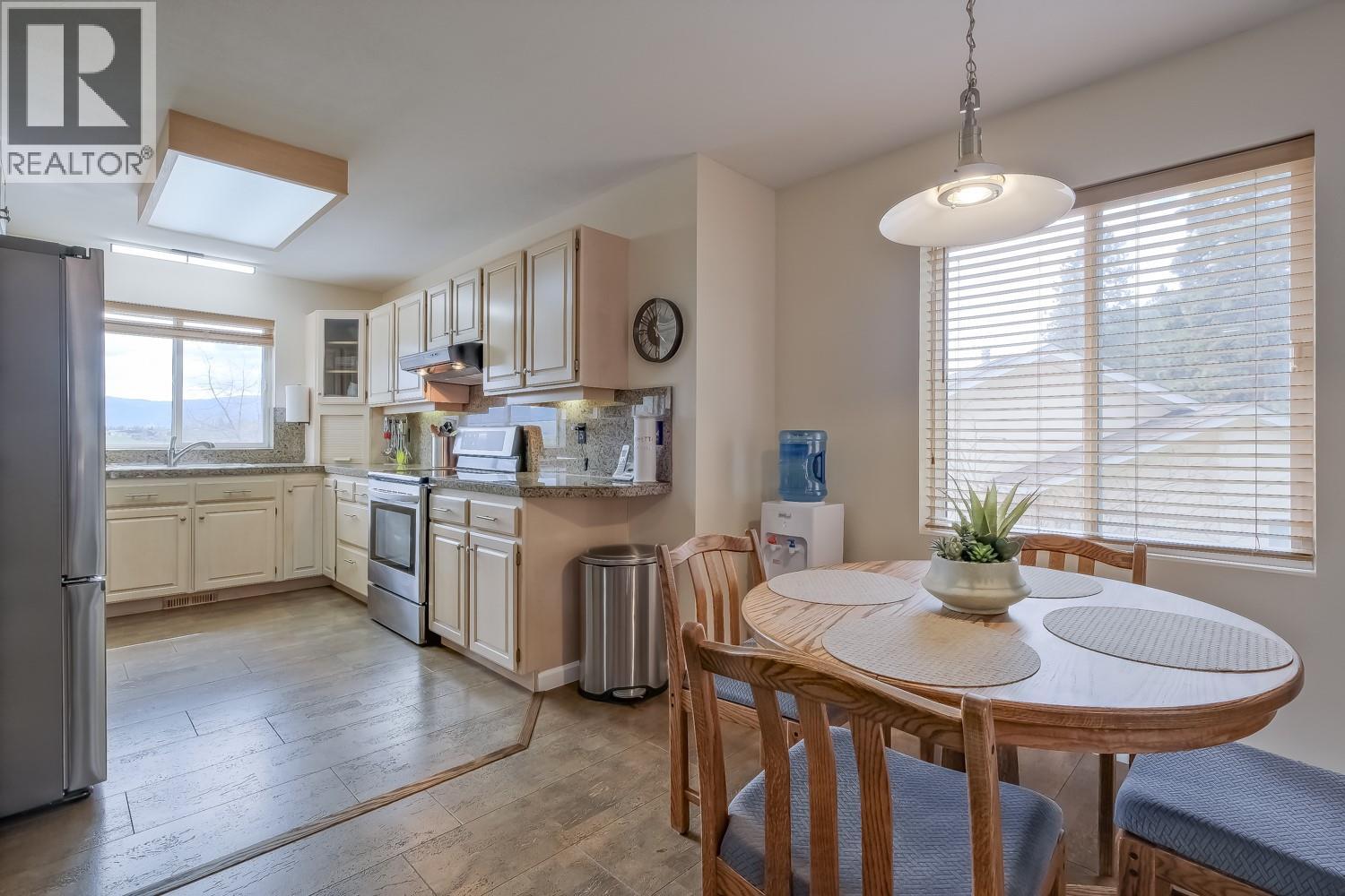 1802 Edgehill Court - 7