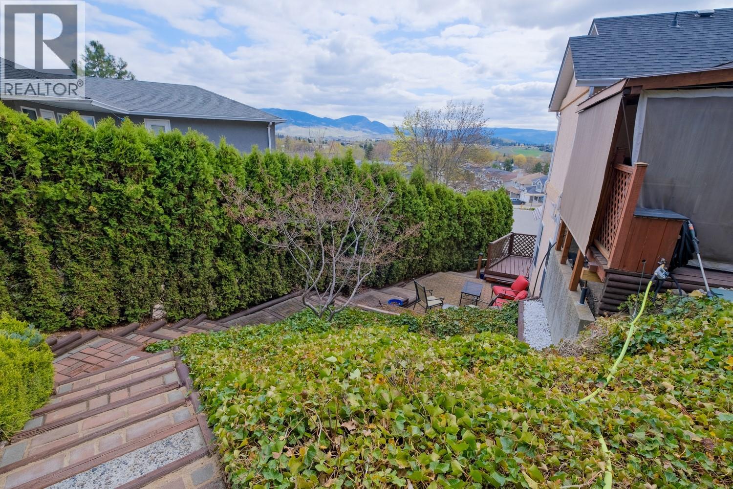 1802 Edgehill Court - 48