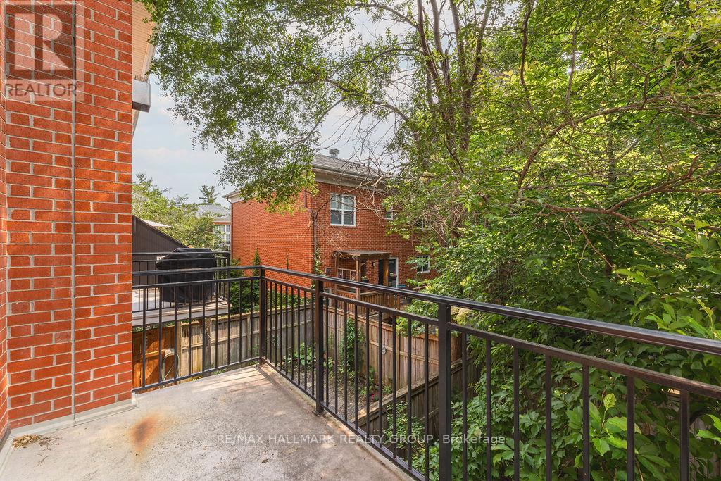 3 Bed, 3 Bath House for Rent in Ottawa – 257 MART CIRCLE, Ottawa – MLS# X13491956 - Image 37
