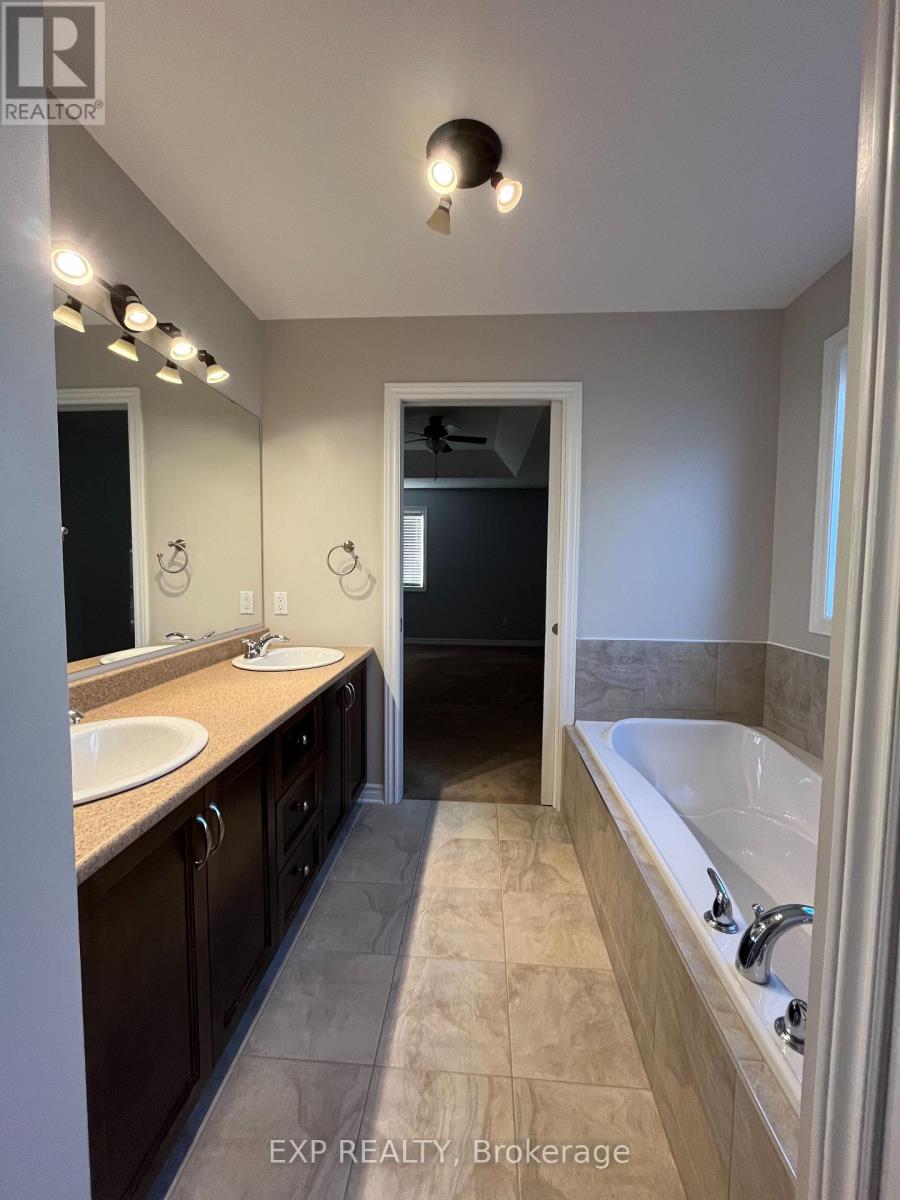 28 SETTLEMENT LANE - 15