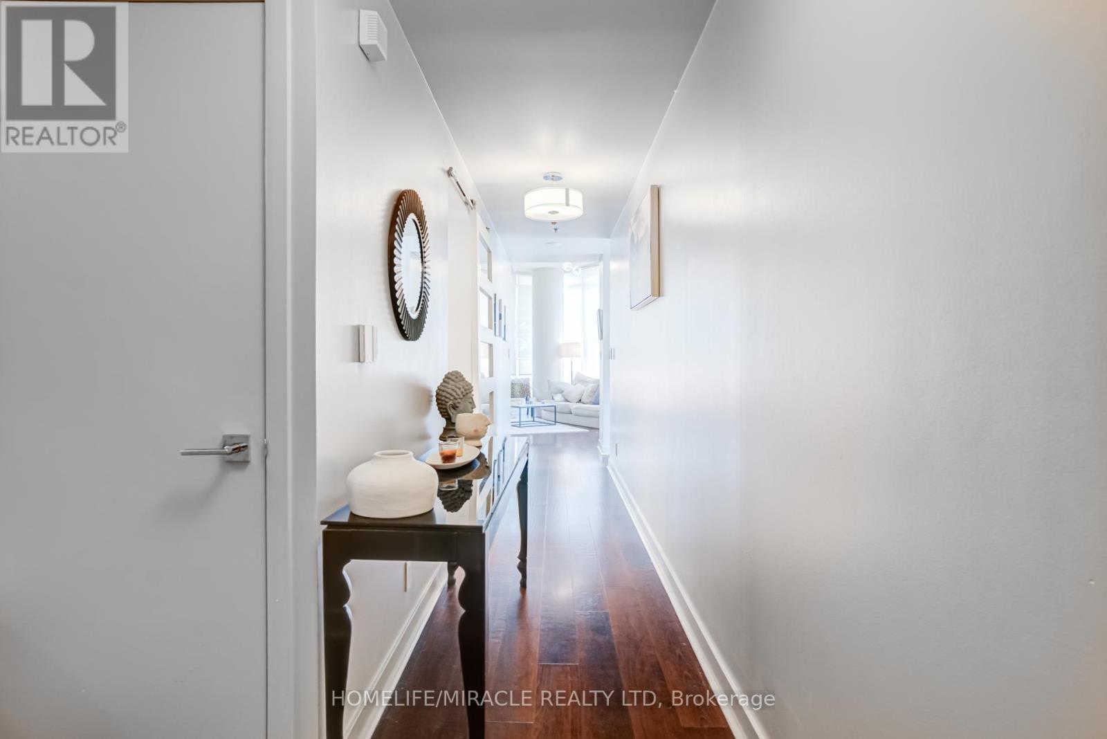 #201 81 NAVY WHARF COURT - 14