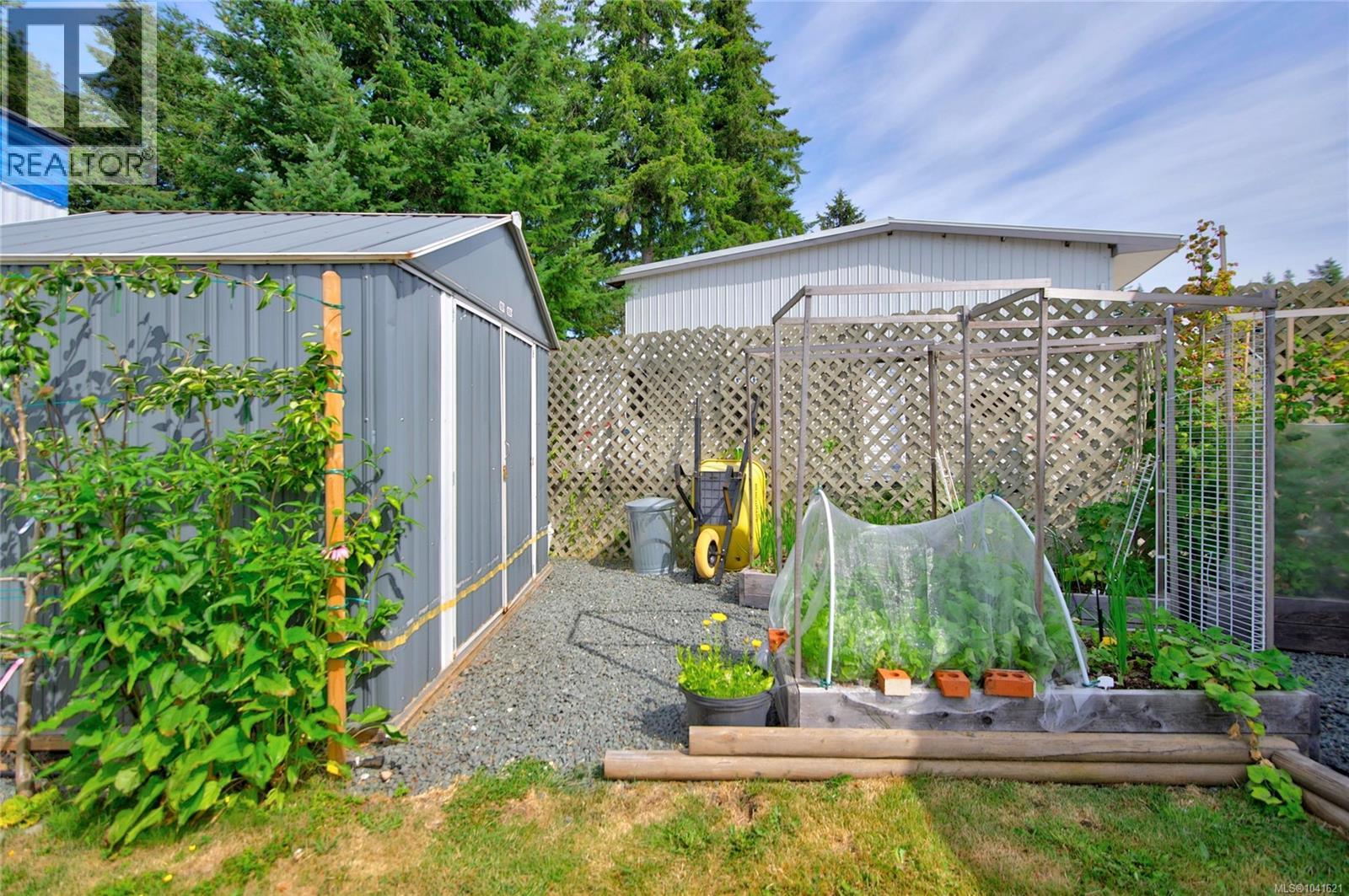 11 1800 Perkins Rd, Campbell River