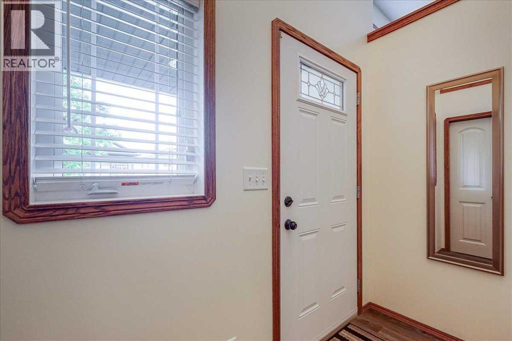 348 Lancaster Drive - photo 5