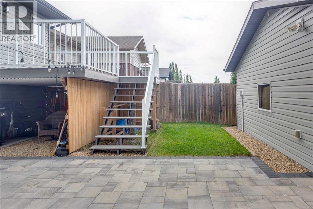 348 Lancaster Drive — photo 42