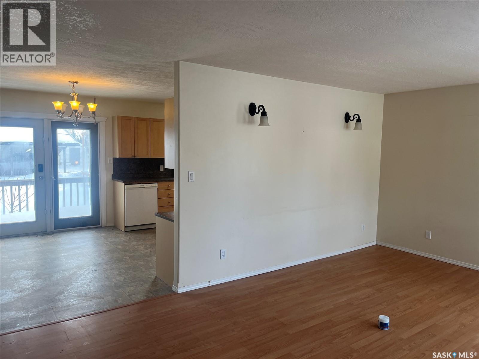 100 1st AVENUE SW - 5
