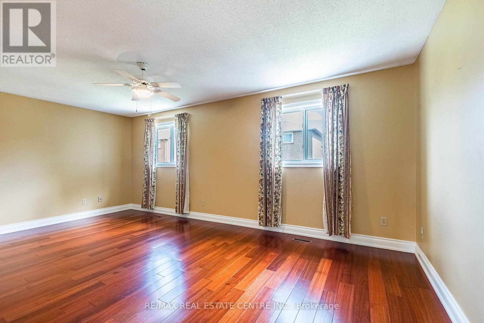 6439 OSPREY BOULEVARD - 24