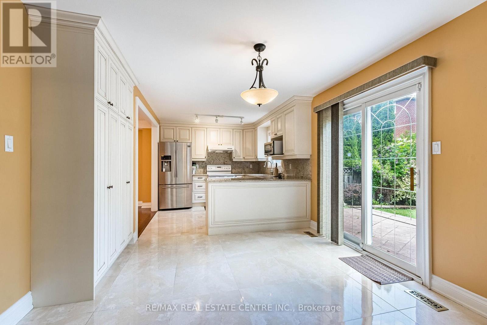6439 OSPREY BOULEVARD - 15