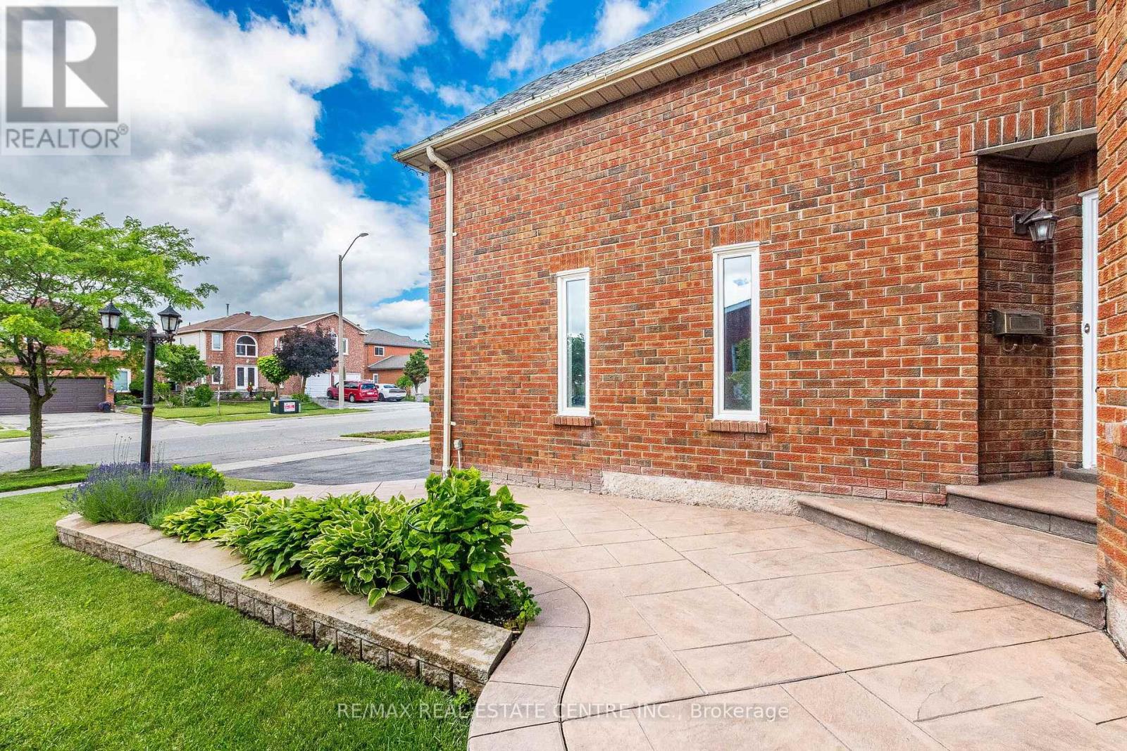 6439 OSPREY BOULEVARD - 3