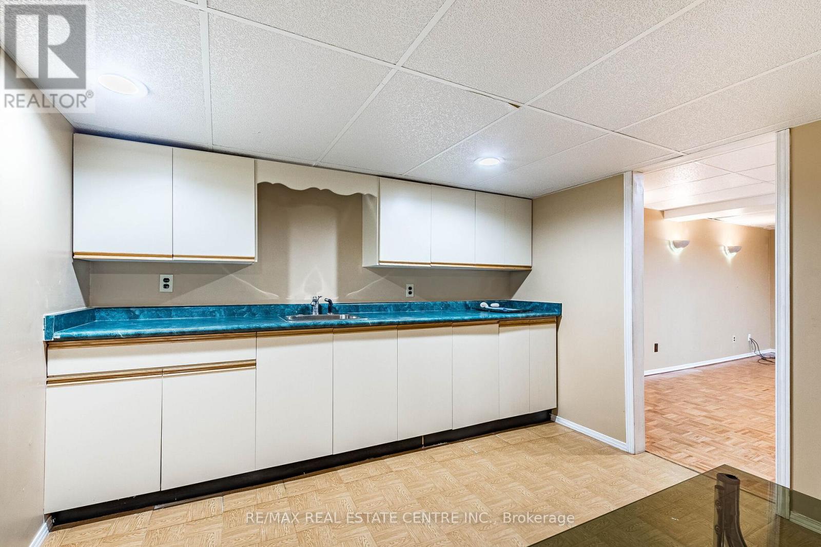 6439 OSPREY BOULEVARD - 45