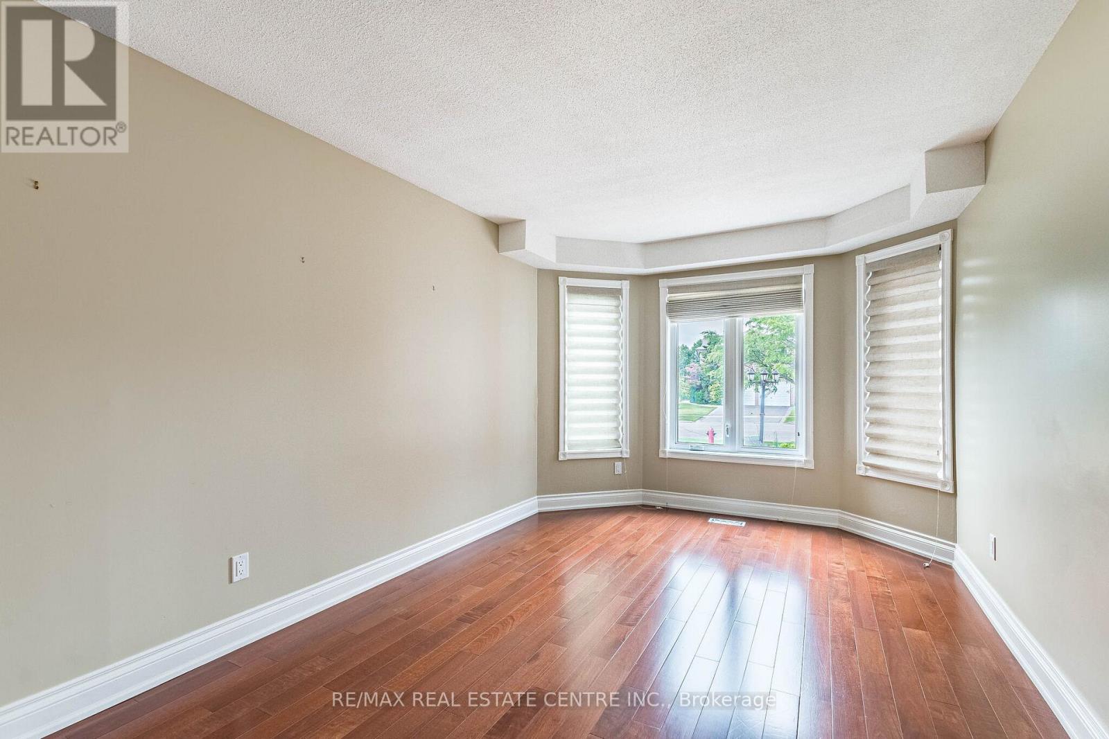 6439 OSPREY BOULEVARD - 7