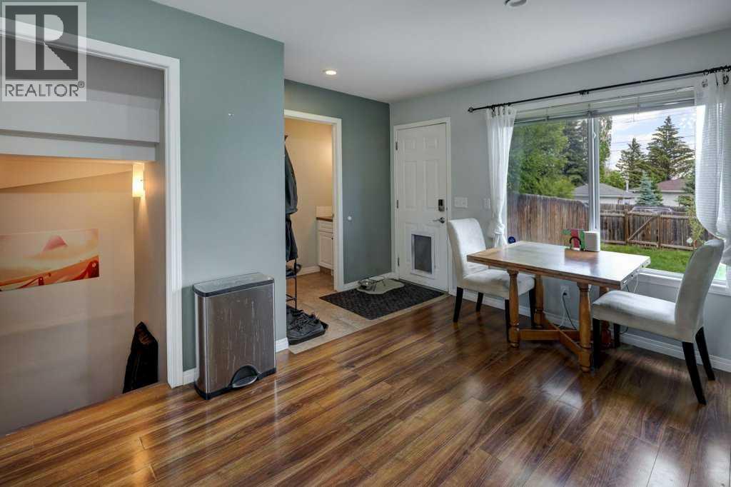 8034 24 Street SE — photo 11