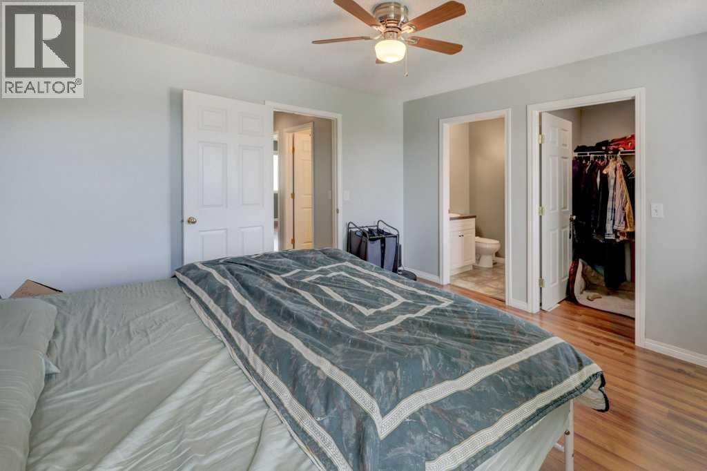 8034 24 Street SE — photo 17