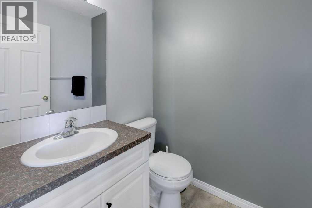 8034 24 Street SE — photo 18