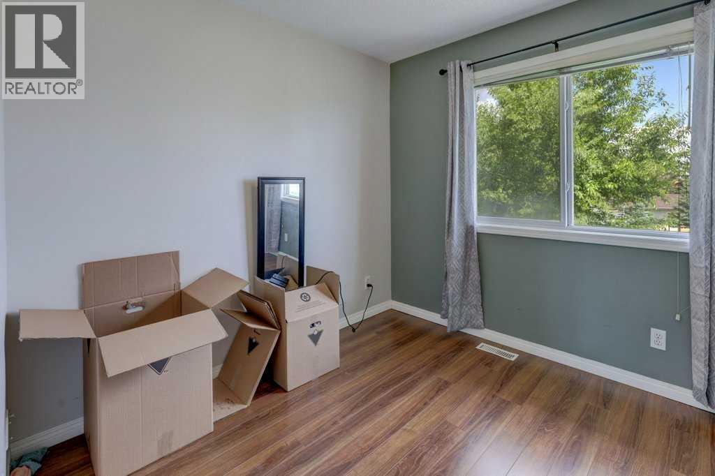 8034 24 Street SE — photo 21