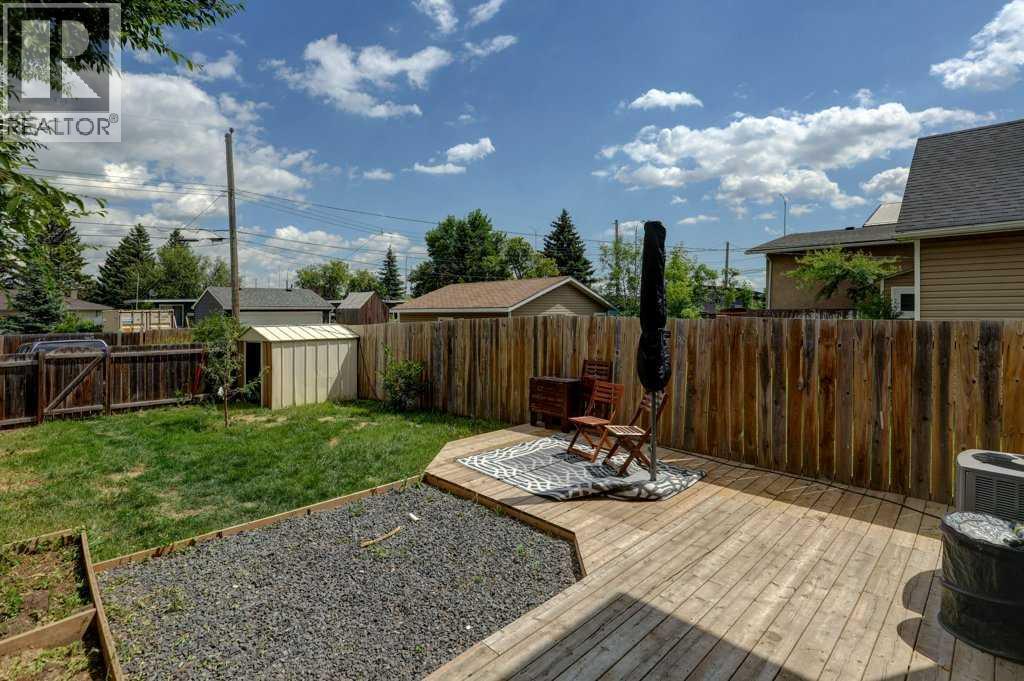 8034 24 Street SE — photo 26