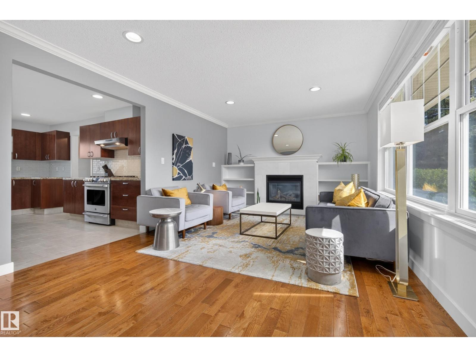 9036 145 ST NW - 5