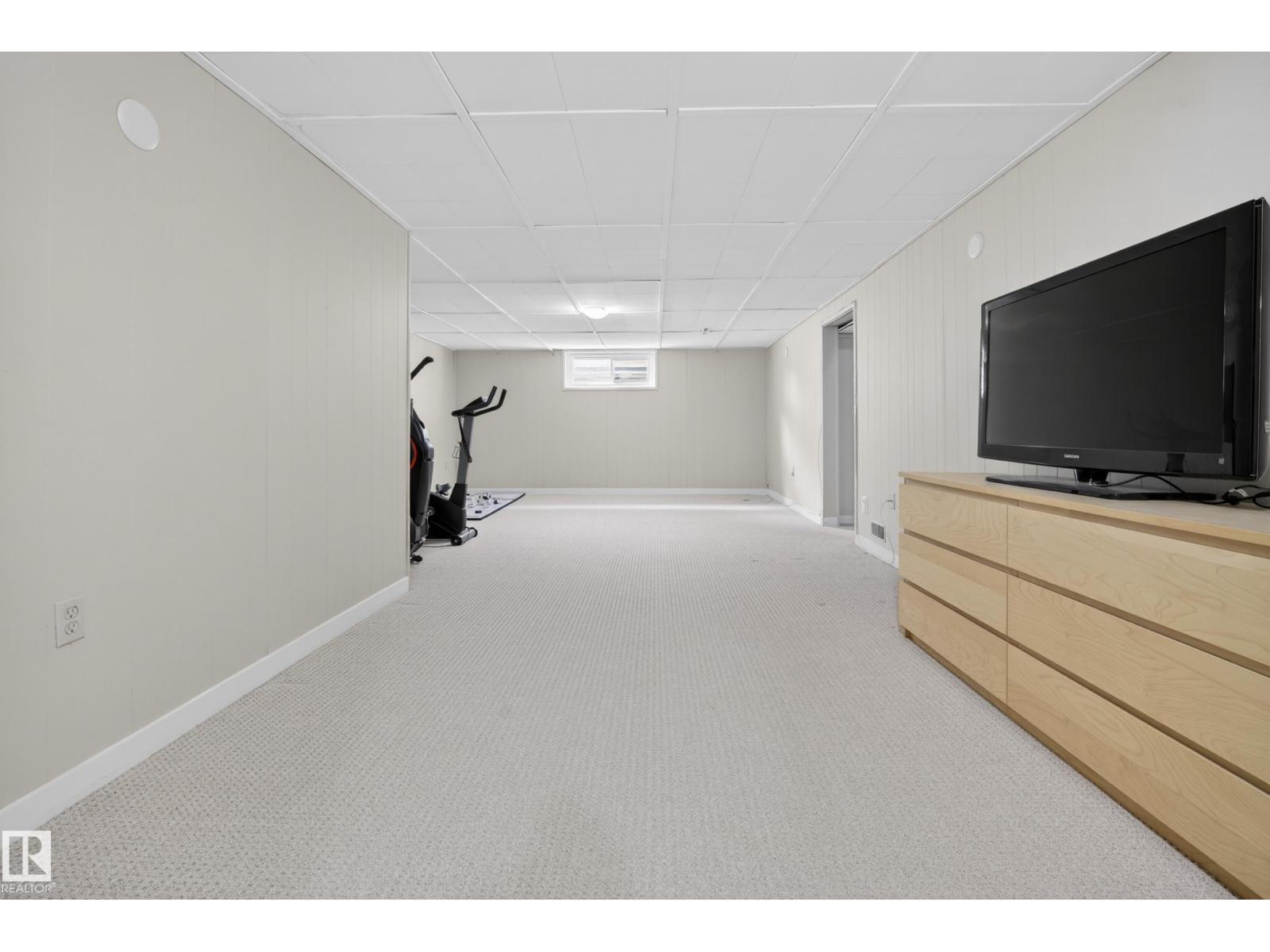 9036 145 ST NW - 33