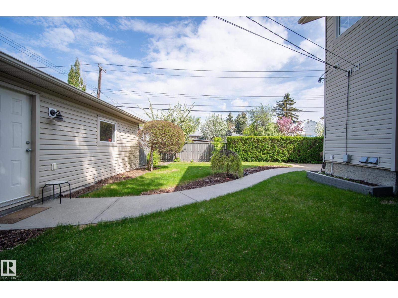 9036 145 ST NW - 40