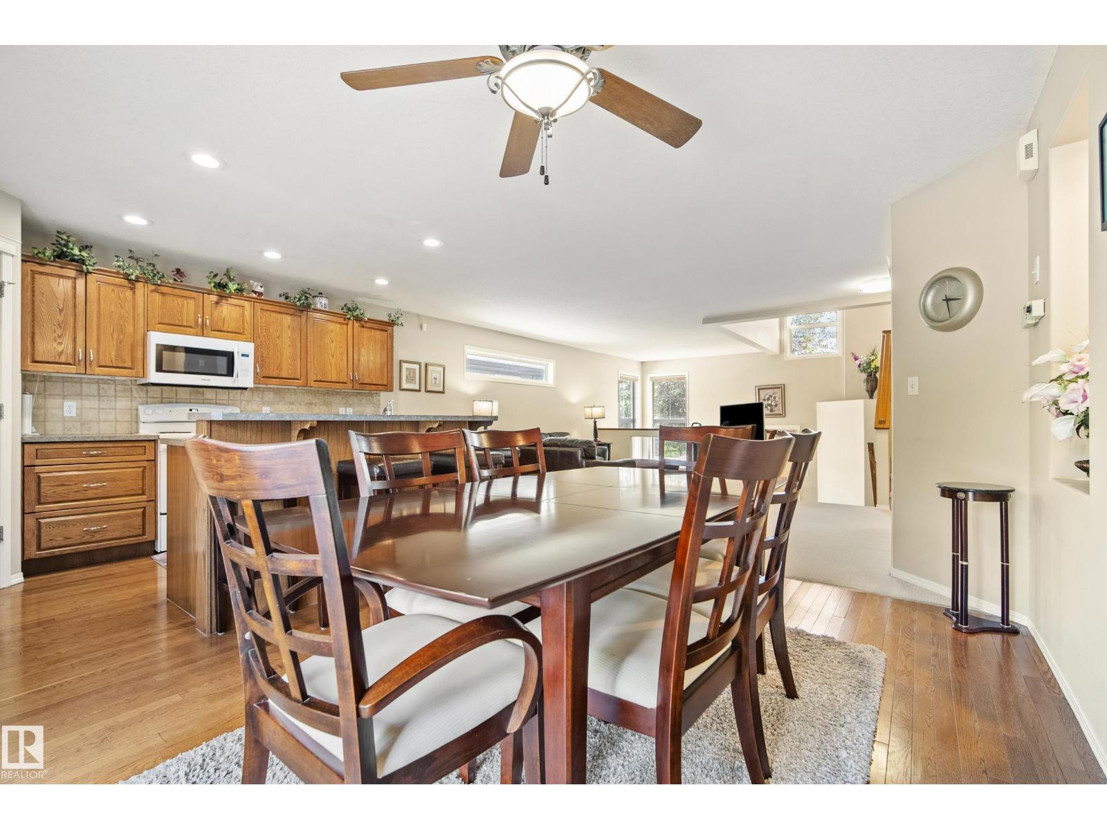 84 RIDGEHAVEN CR — photo 13