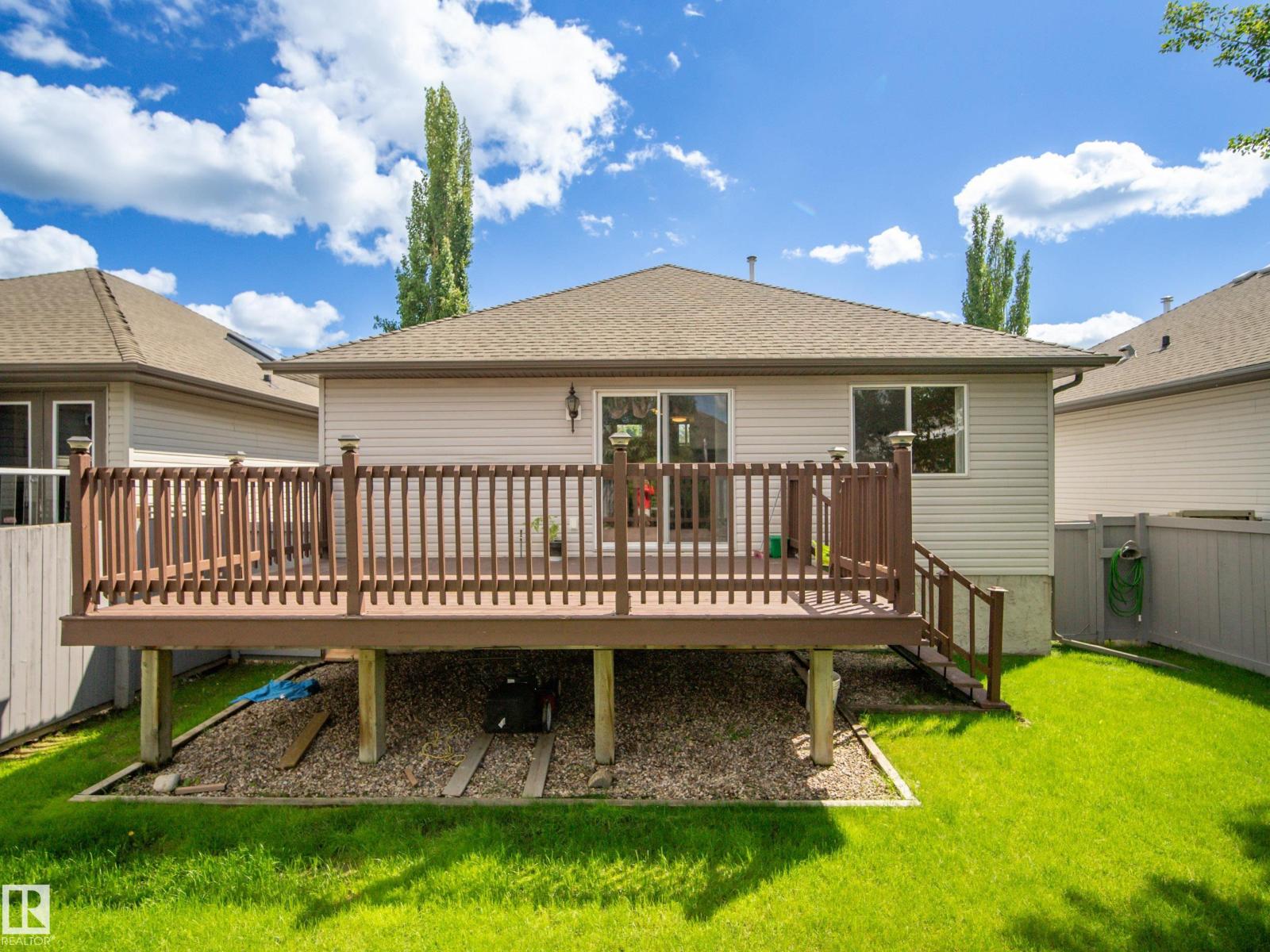 84 RIDGEHAVEN CR — photo 33
