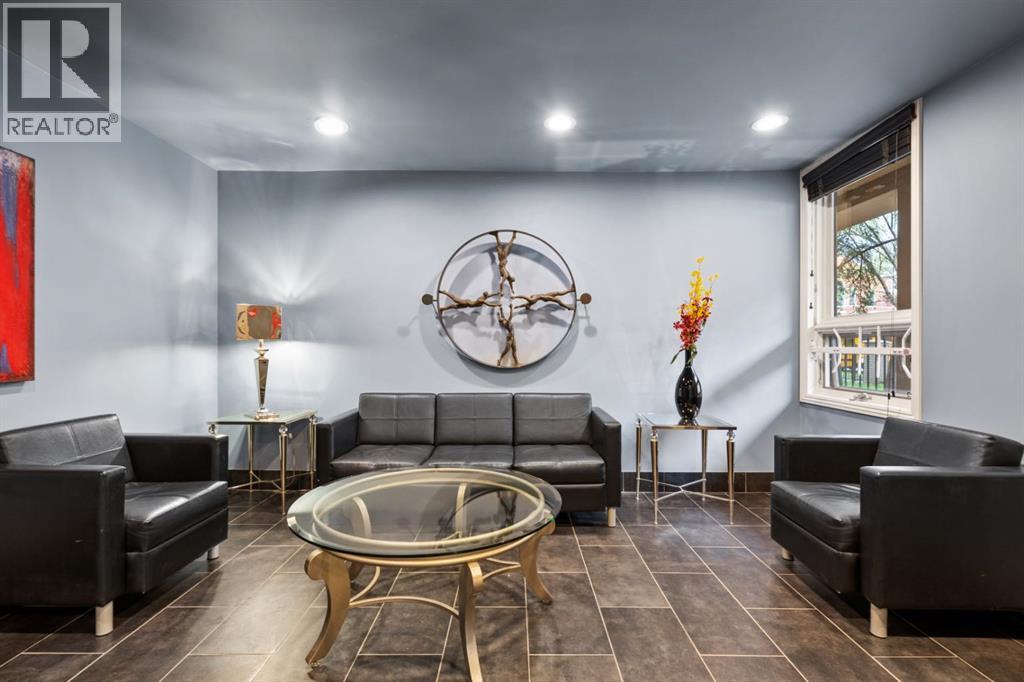 #1206 733 14 Avenue SW - 33