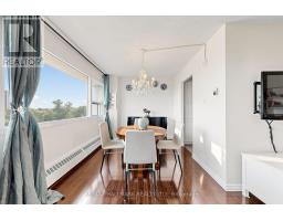 701 - 100 Leeward Glenway, Toronto, ON M3C2Z1 Photo 11