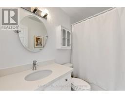 701 - 100 Leeward Glenway, Toronto, ON M3C2Z1 Photo 21