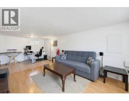273 Burns Street, Coquitlam, BC V3K4E6 Photo 15