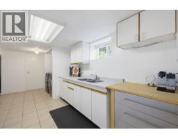 273 Burns Street, Coquitlam, BC V3K4E6 Photo 17