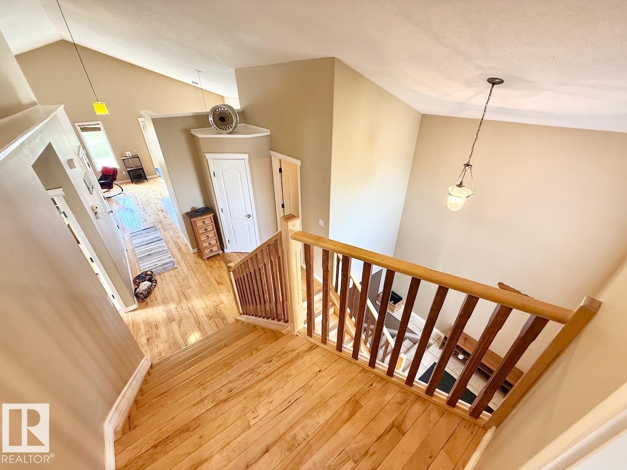 4503 SPRUCE AV - 22