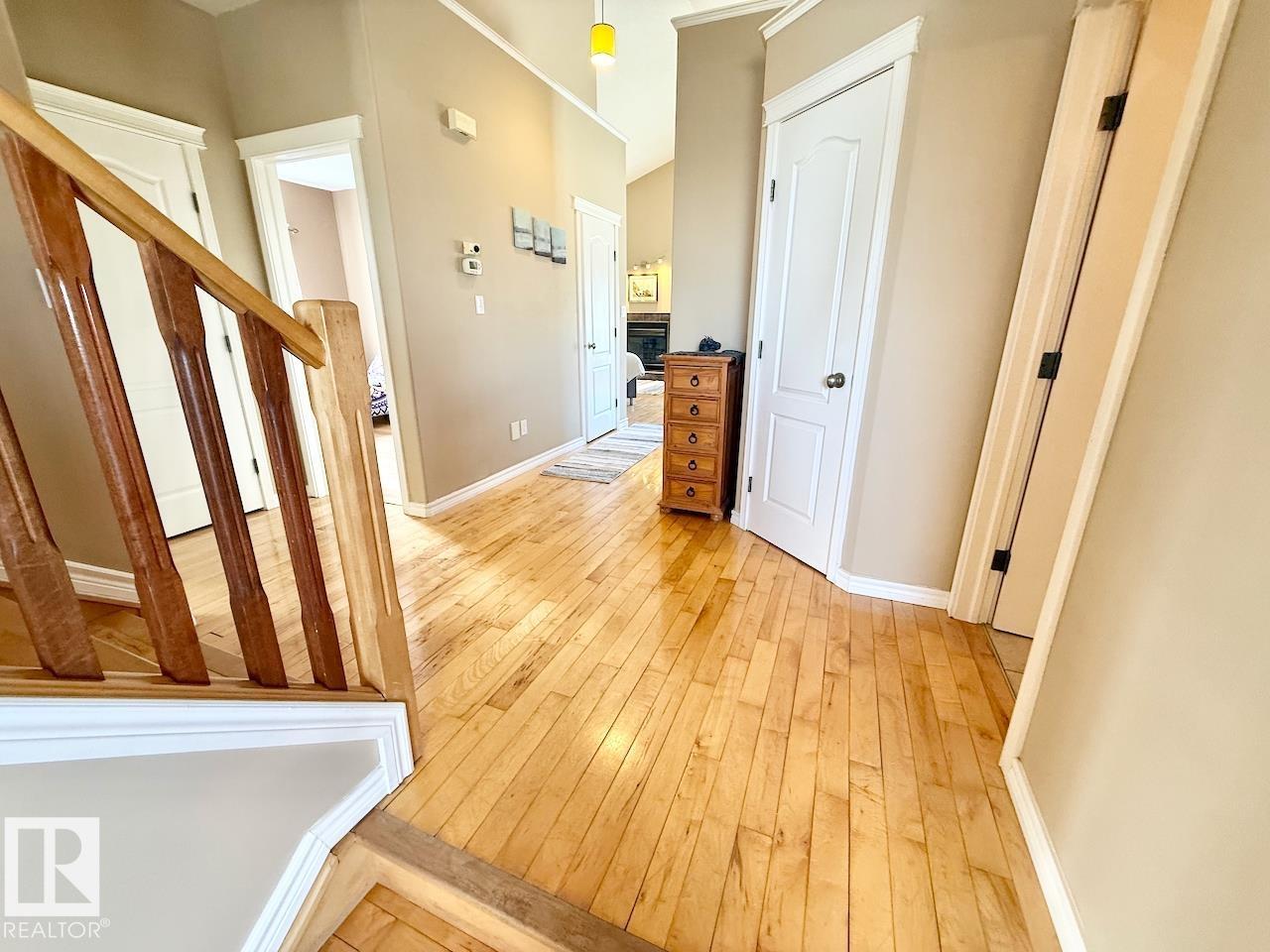 4503 SPRUCE AV - 4